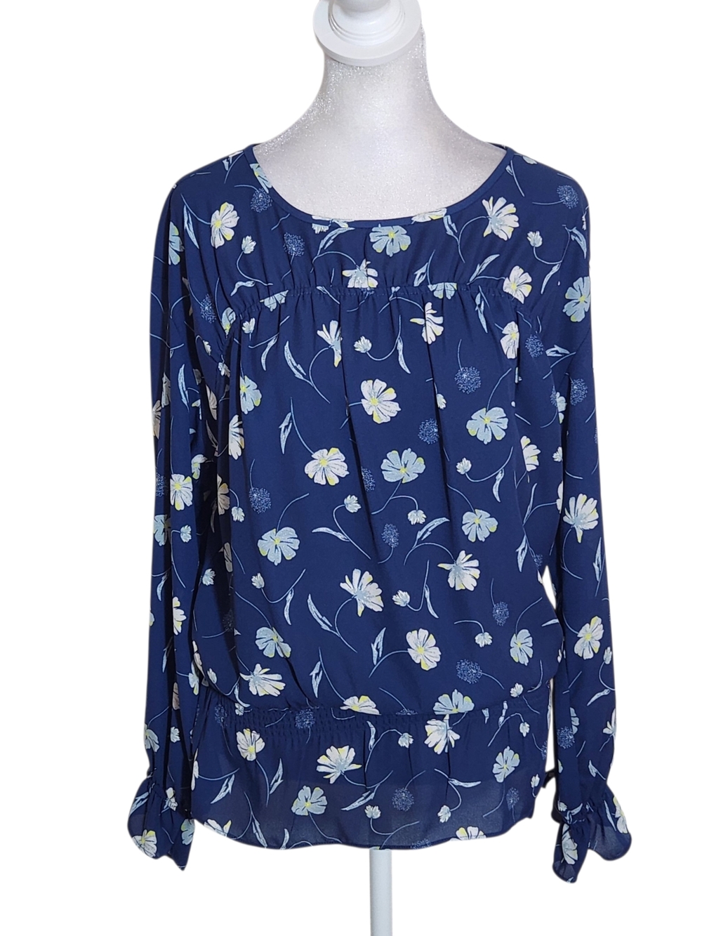 Kaari Blue Navy Floral Long Sleeve Blouse Size Small
